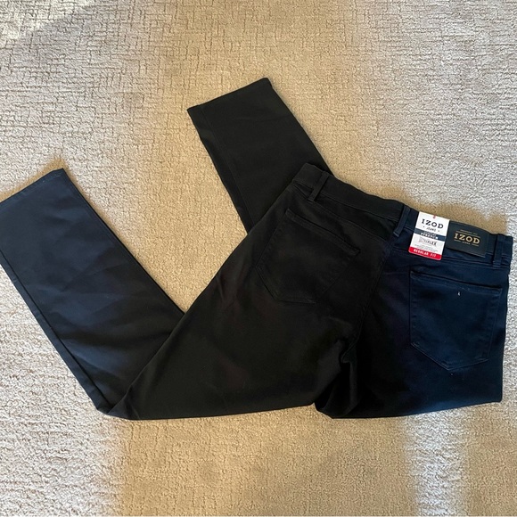 IZOD NWT men’s comfort stretch jeans regular fit 32 x 32 dark blue. - Picture 3 of 9
